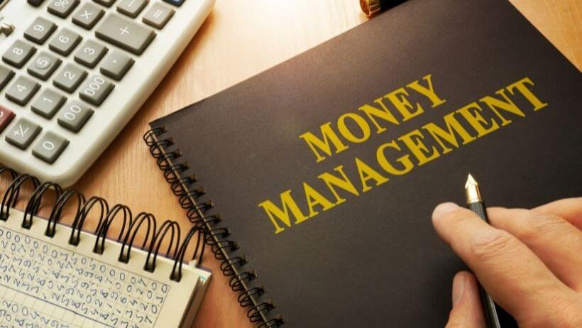 Un trader qui débute l'apprentissage du money management